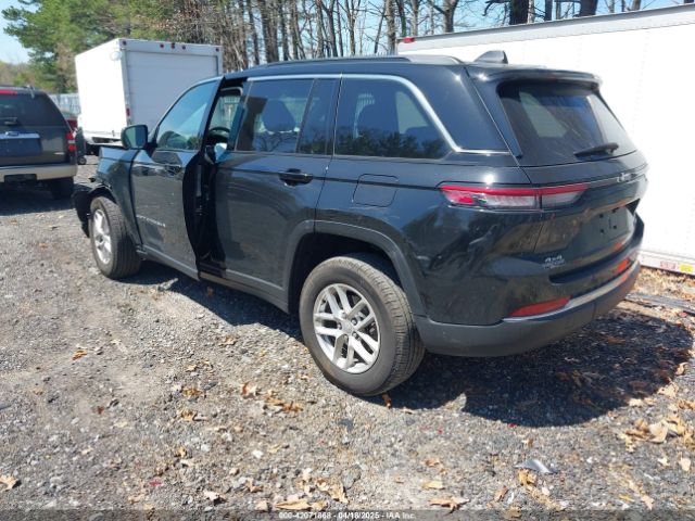 1C4RJHAGXRC252560 Jeep Grand Cherokee Laredo X 4x4