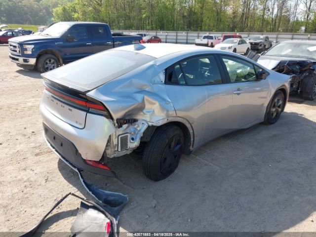 JTDACAAU9R3028037 Toyota Prius Le