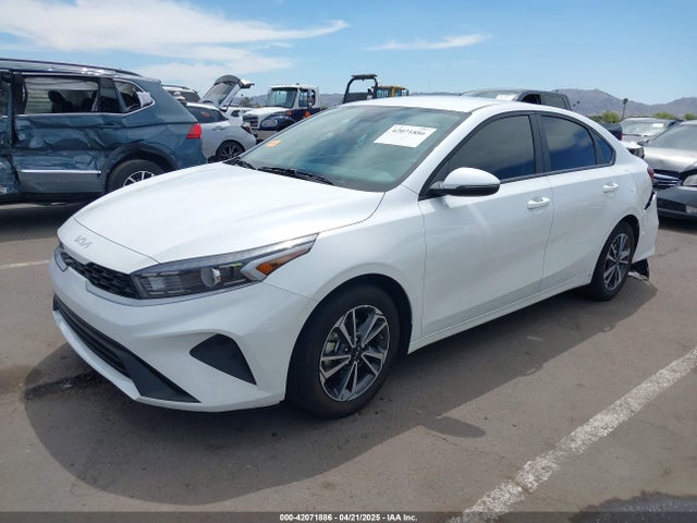 KIA mpi nu 2024 3KPF24AD3RE820669 Image 2