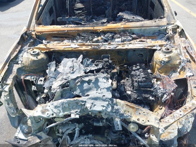 4T1G11AK6LU909869 Toyota CAMRY SE