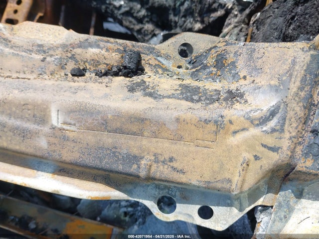 4T1G11AK6LU909869 Toyota CAMRY SE