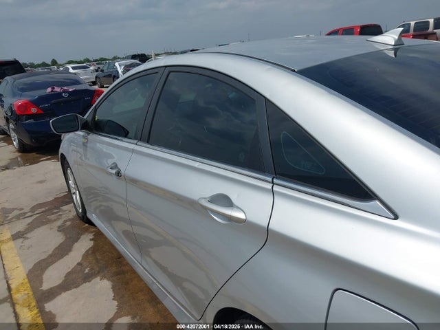 5NPEB4ACXEH835694 Hyundai SONATA GLS