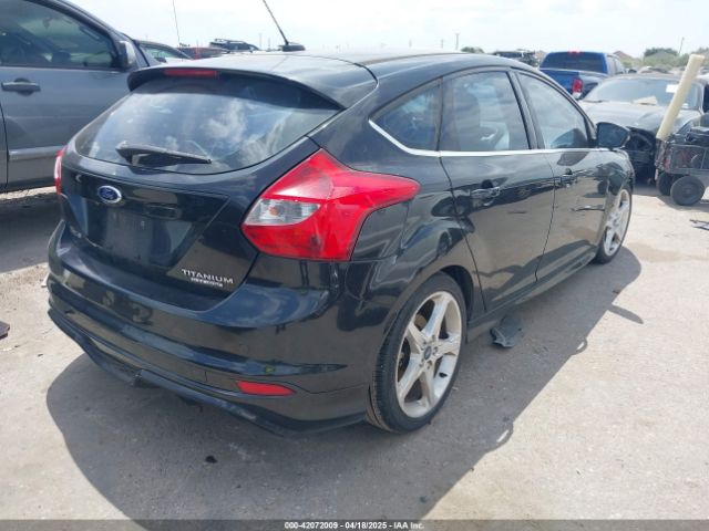 1FADP3N22EL117700 Ford Focus Titanium