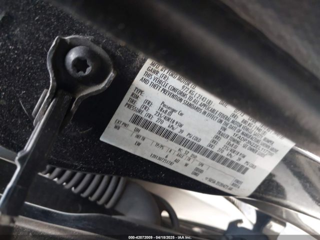 1FADP3N22EL117700 Ford Focus Titanium