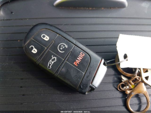 2C3CDXHG7FH886502 Dodge Charger Sxt