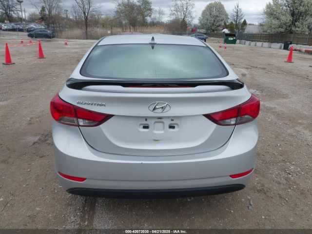 5NPDH4AEXFH640692 Hyundai ELANTRA SE