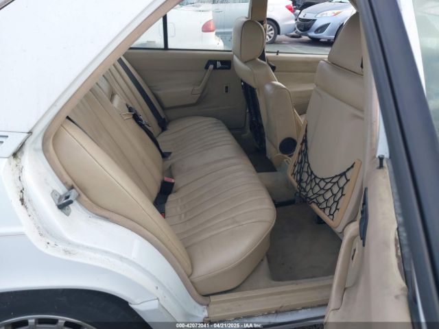 1993 MERCEDES-BENZ 190 WDBDA29D1PG067674 Photo 7