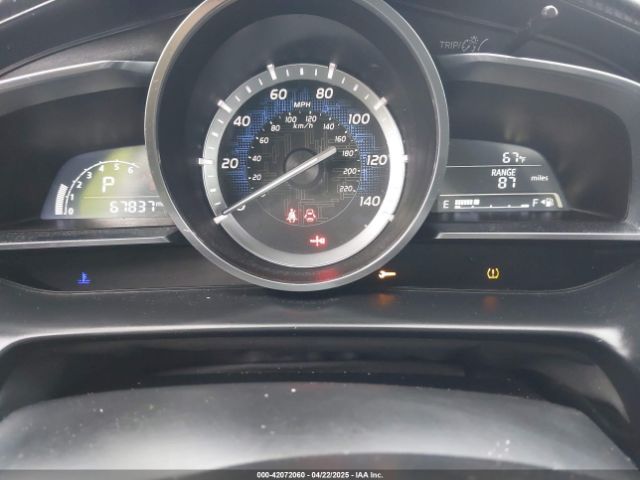 3MYDLBYV4JY302016 Toyota YARIS IA