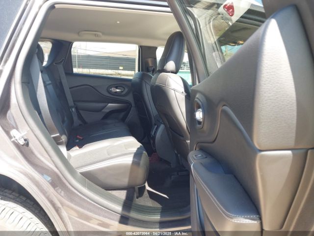 1C4PJMDX5KD250730 Jeep Cherokee Limited 4x4