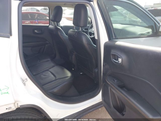 3C4NJDCB2JT402341 Jeep Compass Limited 4x4