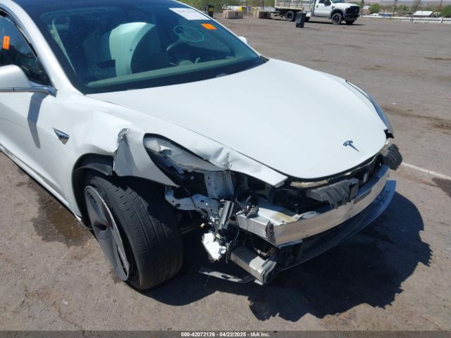 5YJ3E1EA3JF057527 Tesla Model 3 Long Range/mid Range