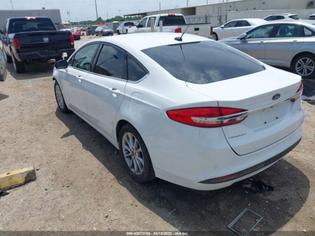 3FA6P0H75HR370403 Ford FUSION SE