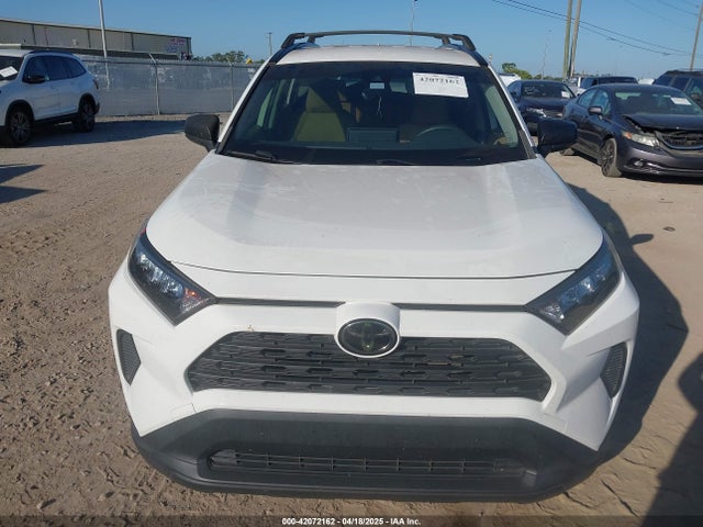 JTMH1RFV2LD051729 Toyota RAV4 LE
