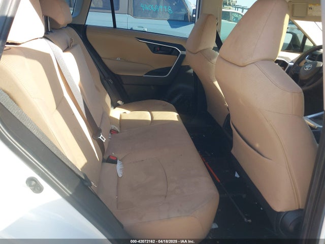 JTMH1RFV2LD051729 Toyota RAV4 LE