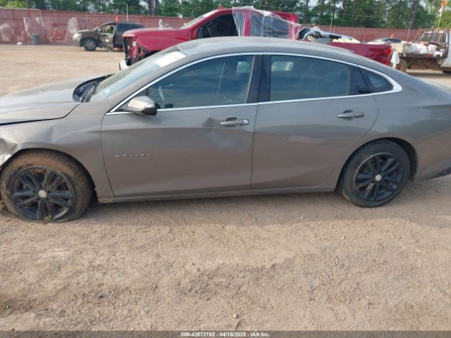 1G1ZD5ST3JF148036 Chevrolet MALIBU LT