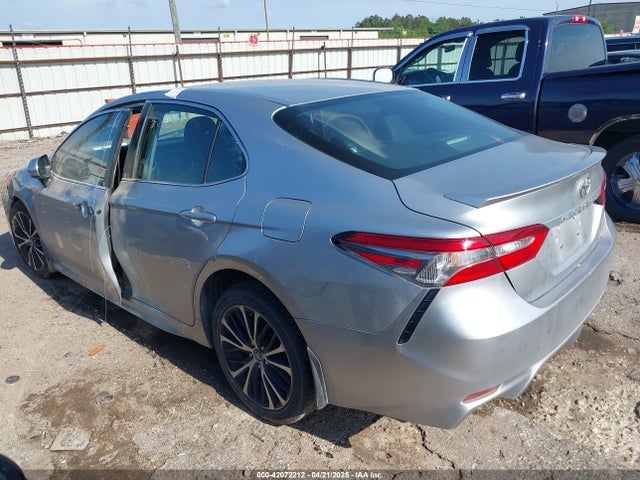 4T1B11HKXJU572684 Toyota CAMRY SE
