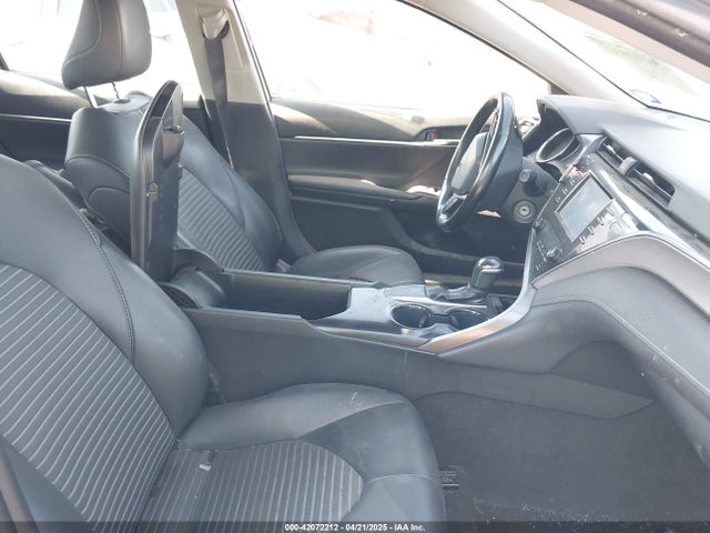 4T1B11HKXJU572684 Toyota CAMRY SE