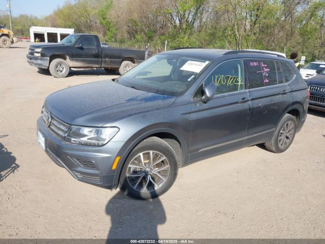 3VV2B7AX6LM108682 Volkswagen Tiguan 2.0t Se/2.0t Se R-line Black/2.0t Sel