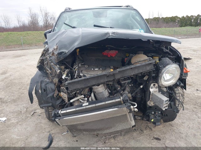 ZACNJBBB8LPM11042 Jeep Renegade Altitude 4x4