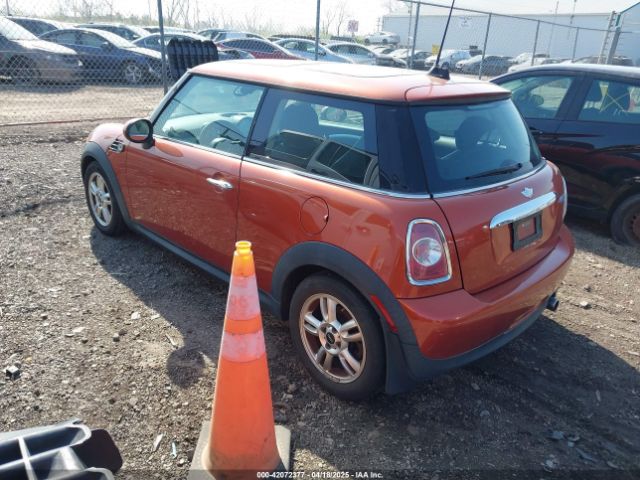 2012 MINI COOPER WMWSU3C51CT369410 Photo 2