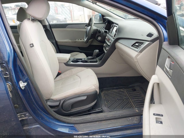 5NPE24AF4JH651386 Hyundai SONATA SE