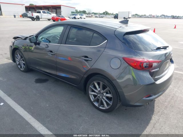 3MZBN1L32JM268582 Mazda Mazda3 Touring
