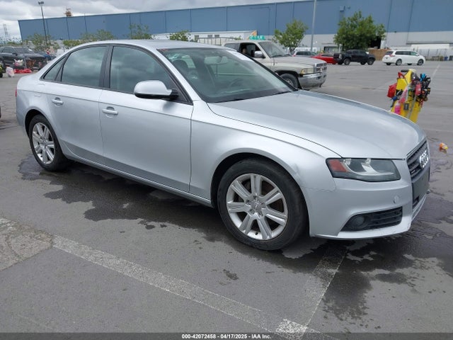 2010 AUDI A4 WAUBFAFL3AN026723 Photo 0