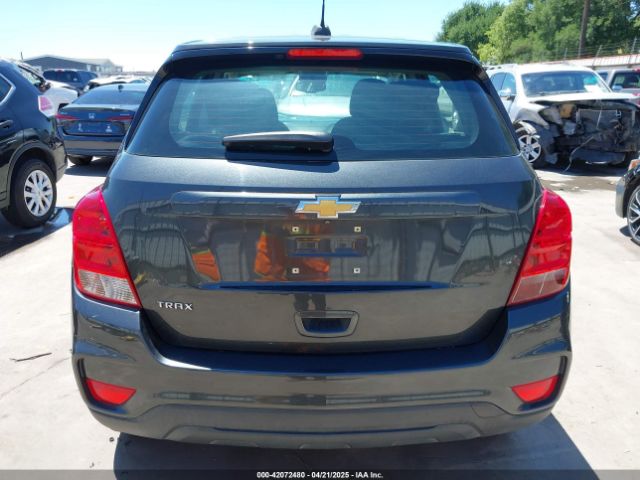 3GNCJKSBXLL222340 Chevrolet Trax Fwd Ls