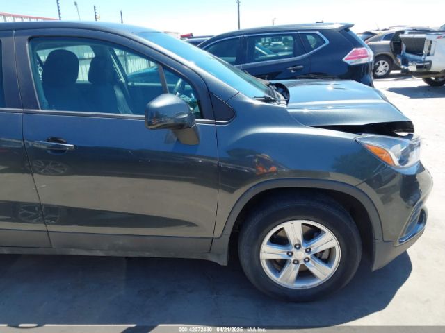 3GNCJKSBXLL222340 Chevrolet Trax Fwd Ls