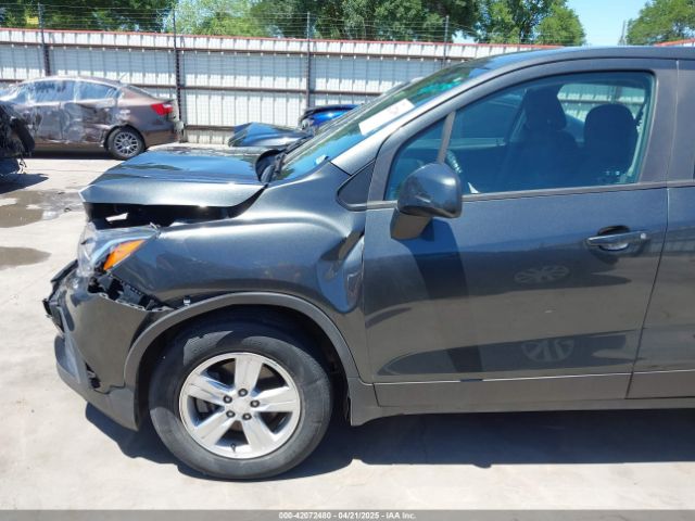 3GNCJKSBXLL222340 Chevrolet Trax Fwd Ls