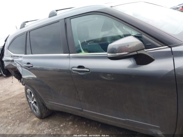 5TDKDRBH7PS044010 Toyota Highlander Xle