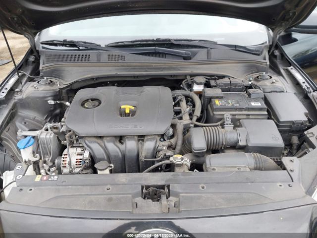 3KPF24AD7ME301603 KIA Forte Lxs