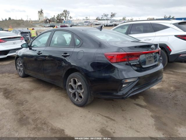 3KPF24AD7ME301603 KIA Forte Lxs
