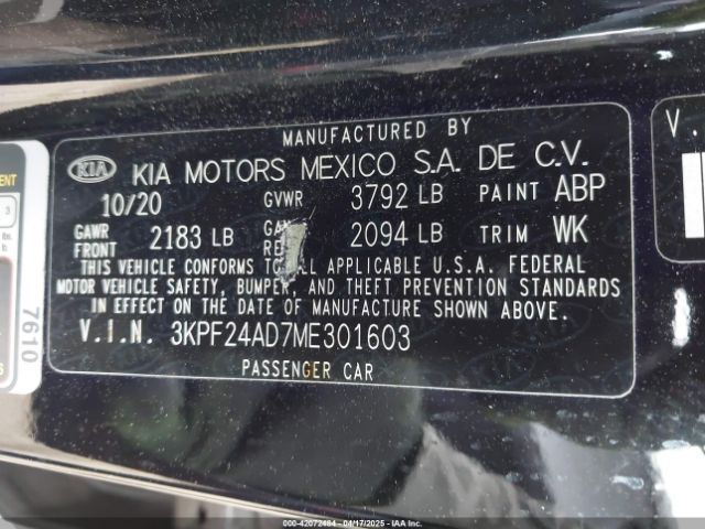3KPF24AD7ME301603 KIA Forte Lxs