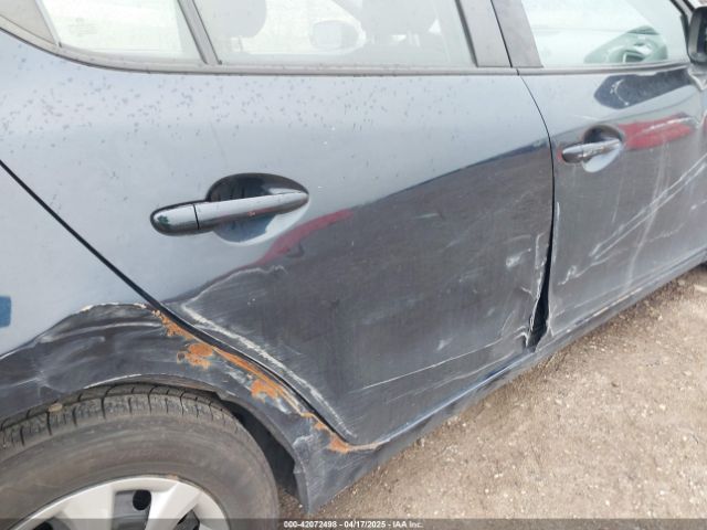 JM1BM1U71E1177782 Mazda Mazda3 I Sport