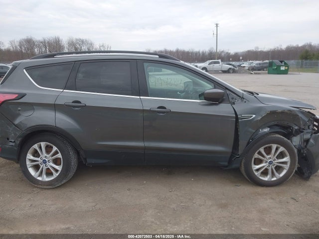 Ford ESCAPE SE 2017 1FMCU9GD8HUC21134 Image 6