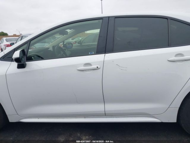 JTDBCMFEXP3026639 Toyota Corolla Hybrid Le