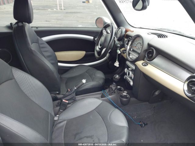 2009 MINI COOPER S WMWMS33529TG89023 Photo 4