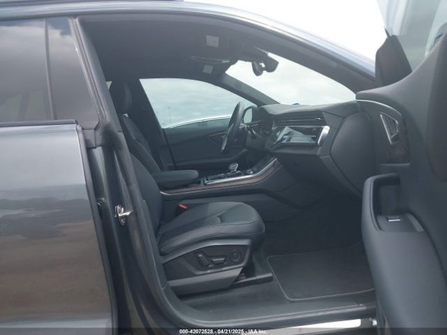 WA1EVAF15LD015114 Audi Q8 Premium Plus 55 Tfsi Quattro Tiptronic