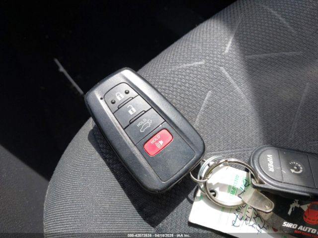JTMRWRFV2KD022588 Toyota Rav4 Hybrid Xle
