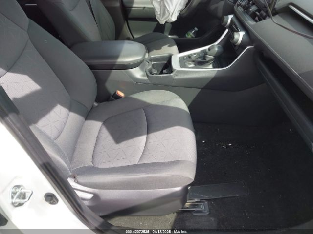 JTMRWRFV2KD022588 Toyota Rav4 Hybrid Xle