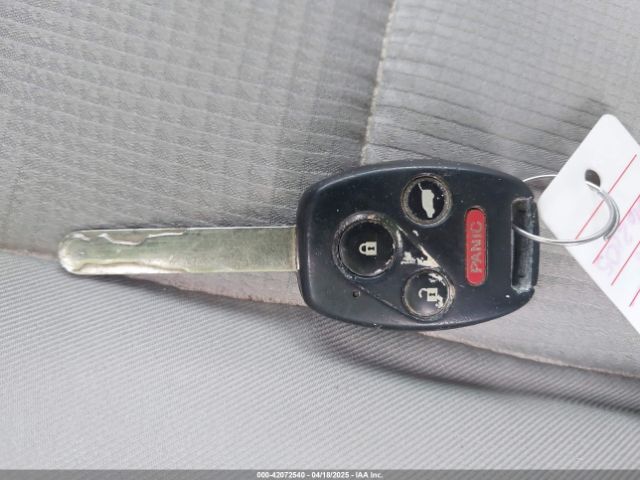 5FNYF4H22FB062105 Honda PILOT LX