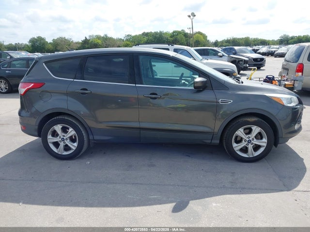 1FMCU0G7XFUA89965 Ford ESCAPE SE
