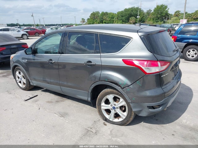 1FMCU0G7XFUA89965 Ford ESCAPE SE