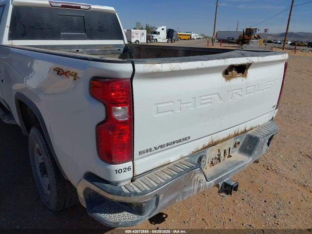 1GC1YNEY9MF173804 Chevrolet Silverado 2500hd 4wd  Long Bed Lt