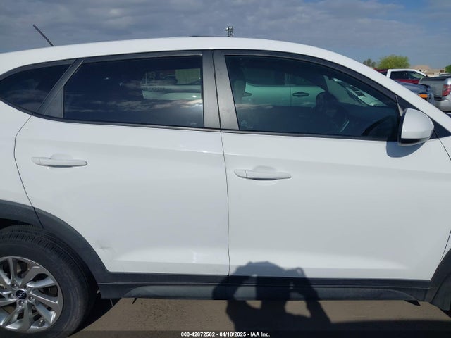 KM8J23A48GU212421 Hyundai TUCSON SE