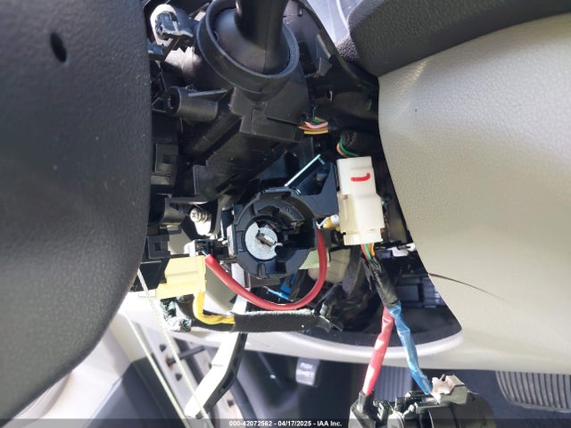 KM8J23A48GU212421 Hyundai TUCSON SE