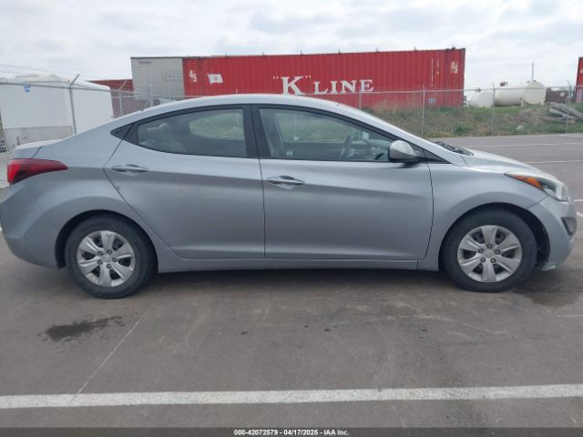 5NPDH4AE7GH696249 Hyundai ELANTRA SE