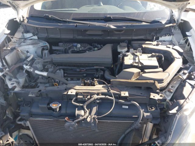 5N1AT2MV4FC888333 Nissan Rogue Sl