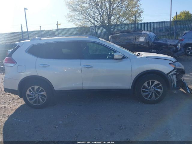 5N1AT2MV4FC888333 Nissan Rogue Sl